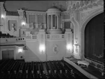 Auditorium in 1953, courtesy <i>State Library of Western Australia</i> (JPG)