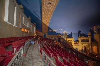 Avalon Regal Theater, Chicago, Chicago: Upper Balcony from side