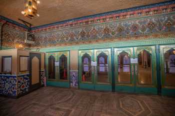 Avalon Regal Theater, Chicago, Chicago: Entrance Lobby