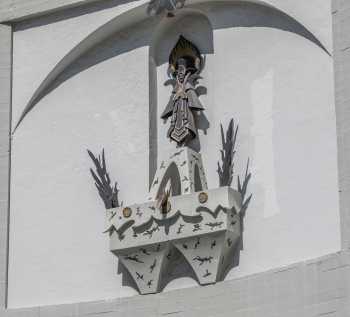 TCL Chinese Theatre, Hollywood, Los Angeles: Hollywood: Forecourt Feature 2