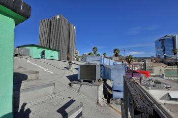 Earl Carroll Theatre, Hollywood, Los Angeles: Hollywood: Roof looking north