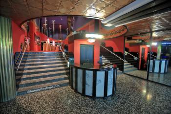 Earl Carroll Theatre, Hollywood, Los Angeles: Hollywood: Entrance Lobby (2)