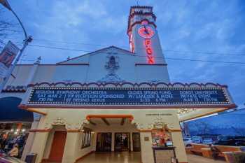 Visalia Fox Theatre, California (outside Los Angeles and San Francisco): Main St Facade From Center
