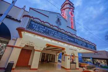 Visalia Fox Theatre, California (outside Los Angeles and San Francisco): Main St Facade From West