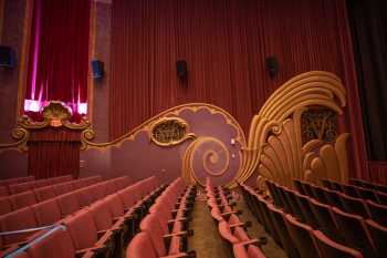 Regency’s Village Theatre, Westwood, Los Angeles: Greater Metropolitan Area: 1950s Skouras Decoration