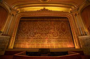 Grand Lake Theatre, Oakland, San Francisco Bay Area: House Curtain from front seats