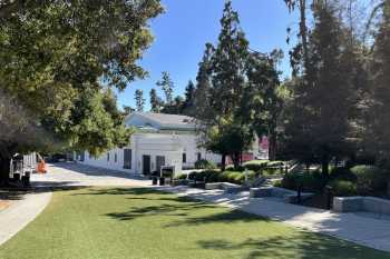 Greek Theatre, Los Angeles, Los Angeles: Greater Metropolitan Area: Park-style Entrance