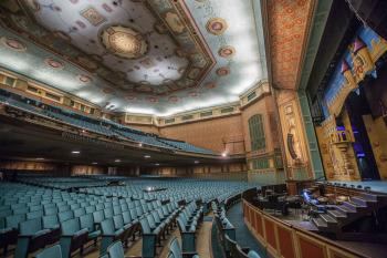 Pasadena Civic Auditorium, Los Angeles: Greater Metropolitan Area: Orchestra from right side