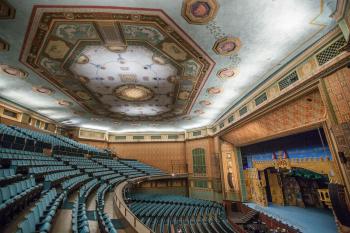 Pasadena Civic Auditorium, Los Angeles: Greater Metropolitan Area: Balcony right side