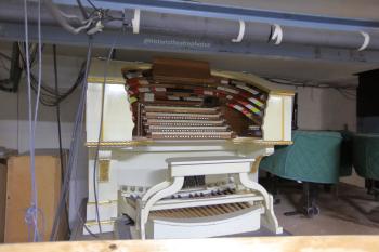 Pasadena Civic Auditorium, Los Angeles: Greater Metropolitan Area: Organ console  in storage location