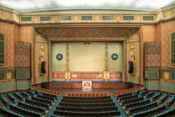 Pasadena Civic Auditorium, Los Angeles: Greater Metropolitan Area: Fire Curtain From Balcony Center
