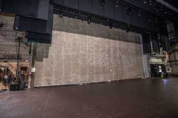 Pasadena Civic Auditorium, Los Angeles: Greater Metropolitan Area: Fire Curtain From Rear
