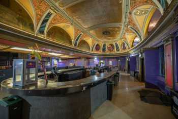 Riviera Theatre, Chicago, Chicago: Rear Main Floor Bar Area