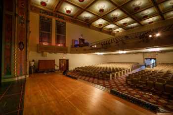 Long Beach Scottish Rite, Los Angeles: Greater Metropolitan Area: Auditorium from Stage Right