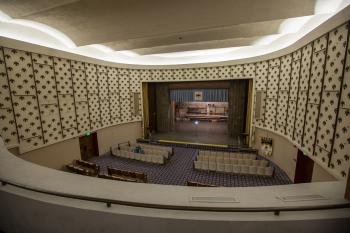 Pasadena Scottish Rite, Los Angeles: Greater Metropolitan Area: Auditorium from Front Right