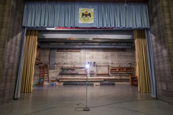 Pasadena Scottish Rite, Los Angeles: Greater Metropolitan Area: Stage with Ghost Light