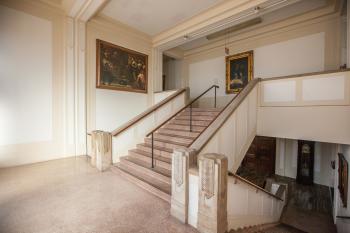 Pasadena Scottish Rite, Los Angeles: Greater Metropolitan Area: Grand Staircase from South