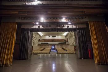 Pasadena Scottish Rite, Los Angeles: Greater Metropolitan Area: Auditorium from Upstage Center
