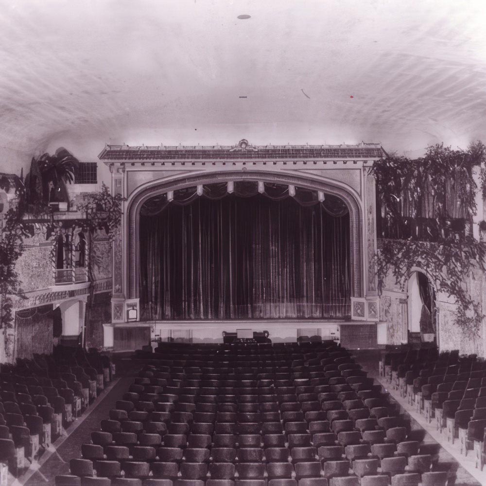 El Patio Theatre (photo credit Cinema Treasures user Nokorola)