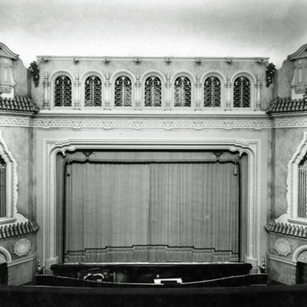 Odeon Richmond (photo credit Royal Institute of British Architects Collections)
