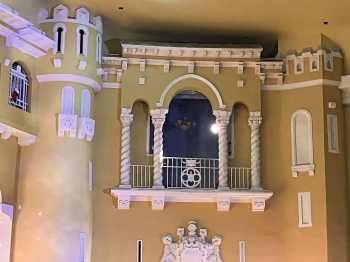 Elmwood Theatre: House Right Closeup