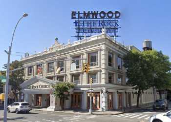 Elmwood Theatre: Exterior in 2019, courtesy <i>Google Street View</i>