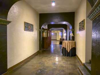 Fountain Square Theatre: Balcony Corridor