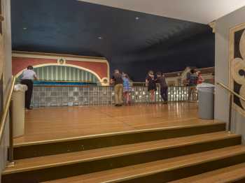 Fountain Square Theatre: Blacony Entrance
