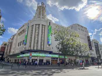Le Grand Rex: Exterior