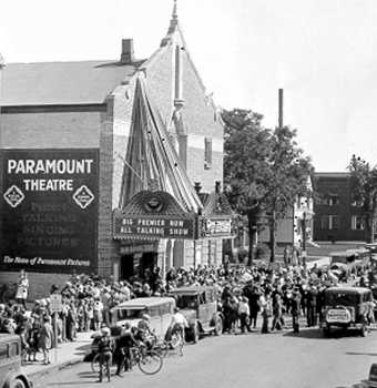 Opening in 1929, courtesy Cinema Treasures user <i>Granola</i> (JPG)
