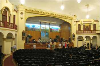Auditorium in 2017, courtesy Flickr user <i>BWChicago</i>