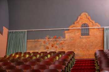 7th Street Theatre, Hoquiam, Pacific Northwest: Auditorium Rear Closeup
