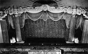 Fox West Coast Theatre’s redecoration, utilizing large amounts of drapery, following the August 1948 stagehouse fire (JPG)