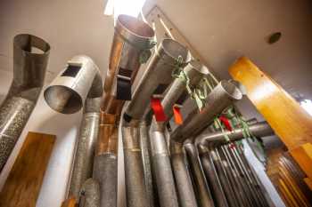 Arlington Theatre, Santa Barbara: Pipes in House Left Organ Chambers