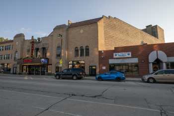Avalon Atmospheric Theater, Milwaukee, American Midwest (outside Chicago): Exterior