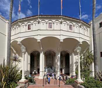 Avalon Theatre, Catalina Island: Entrance Façade