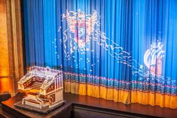 Balboa Theatre, San Diego: Organ Console from Balcony