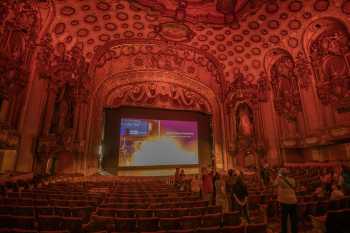 Broadway Historic Theatre District, Los Angeles, Los Angeles: Downtown: Los Angeles Theatre Auditorium