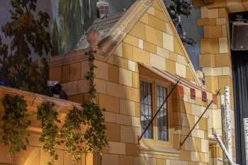 Cameco Capitol Arts Centre, Port Hope, Canada: House Left Closeup