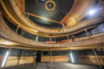 Citizens Theatre, Glasgow: Auditorium from Stalls front House Right