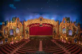 Akron Civic Theatre, American Midwest (outside Chicago): Auditorium from Balcony center