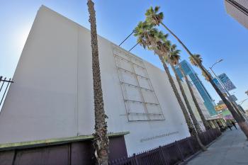 Earl Carroll Theatre, Hollywood: Sunset Blvd facade from northeast