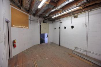 Earl Carroll Theatre, Hollywood: Old Nickelodeon dimmer room