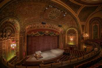 Embassy Theatre, Fort Wayne, American Midwest (outside Chicago): Auditorium from Balcony Left