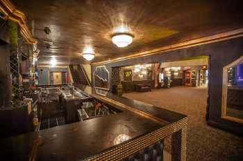 Fonda Theatre, Hollywood: Main Orchestra Bar facing Lobby