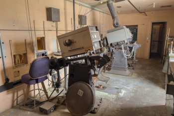 Fox Theater Pomona, Los Angeles: Greater Metropolitan Area: Projection Booth