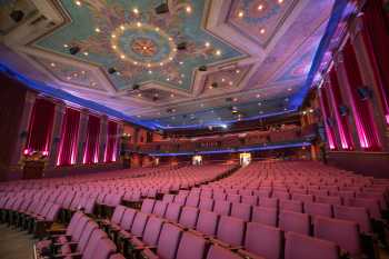 Directors Village Theatre, Westwood, Los Angeles: Greater Metropolitan Area: Auditorium from Screen