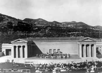 The Greek Theatre in the 1930s
