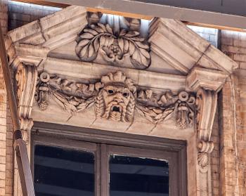 Hudson Theatre, New York: Window pediment closeup