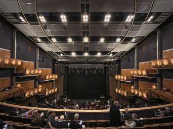 Los Angeles Music Center, Los Angeles: Downtown: Auditorium Center